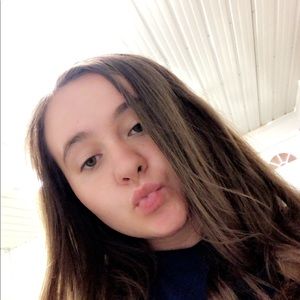 Meet your Posher, Raelyn